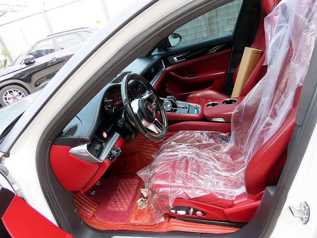 Porsche Panamera - Vista 5