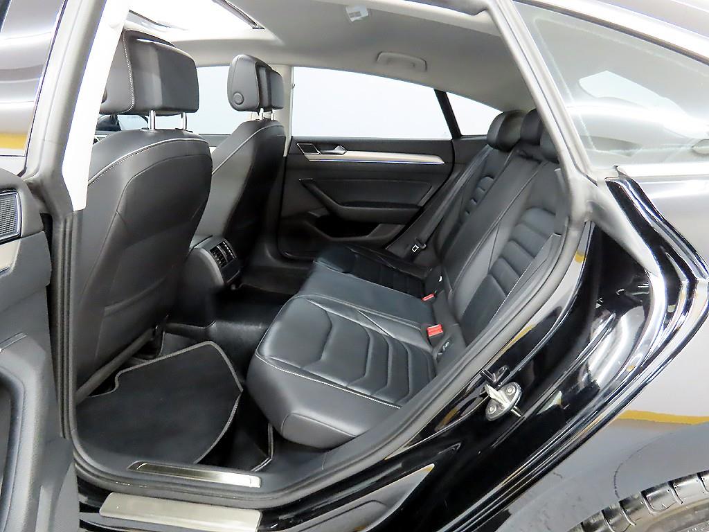 Volkswagen Arteon - Vista 6