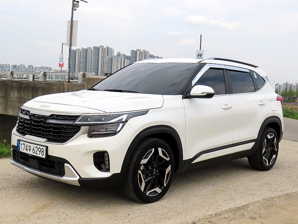 KIA Seltos - Vista 2