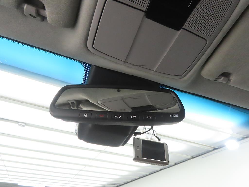 HYUNDAI Grandeur - Vista 12