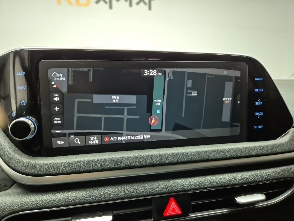 HYUNDAI Sonata 2022 Blanco - Importación desde Corea - HF Imports Iquique - Foto 13