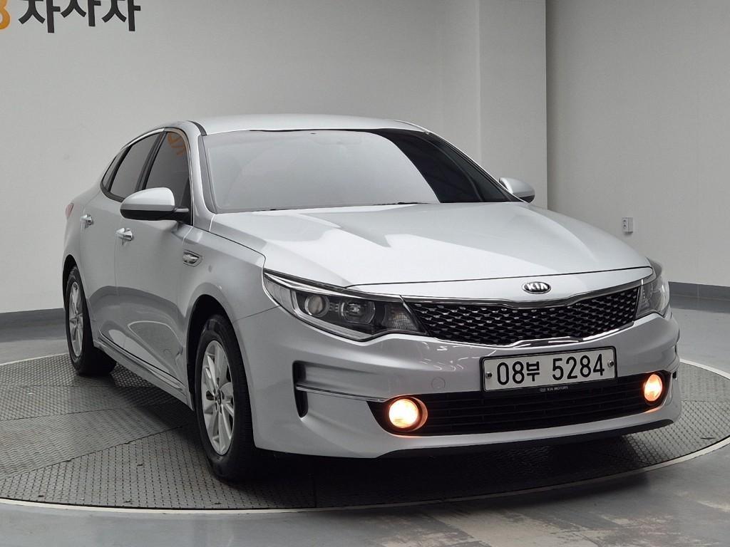 KIA K5 - Vista 4