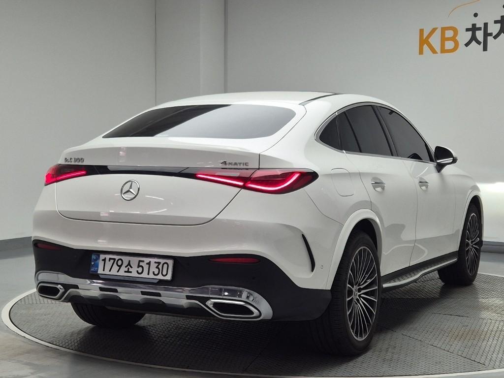 Mercedes Benz GLC Class - Vista 3