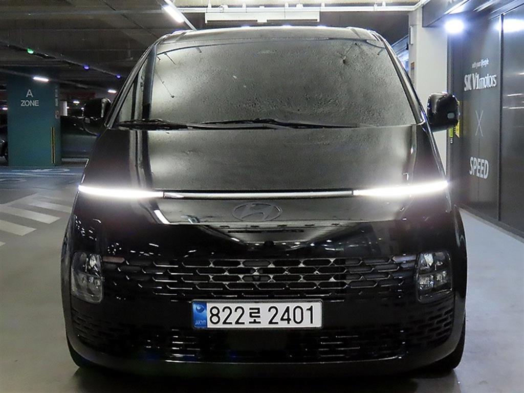 HYUNDAI Staria - Vista 2