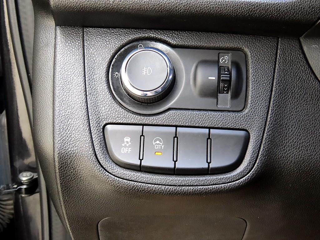 Chevrolet Spark - Vista 12