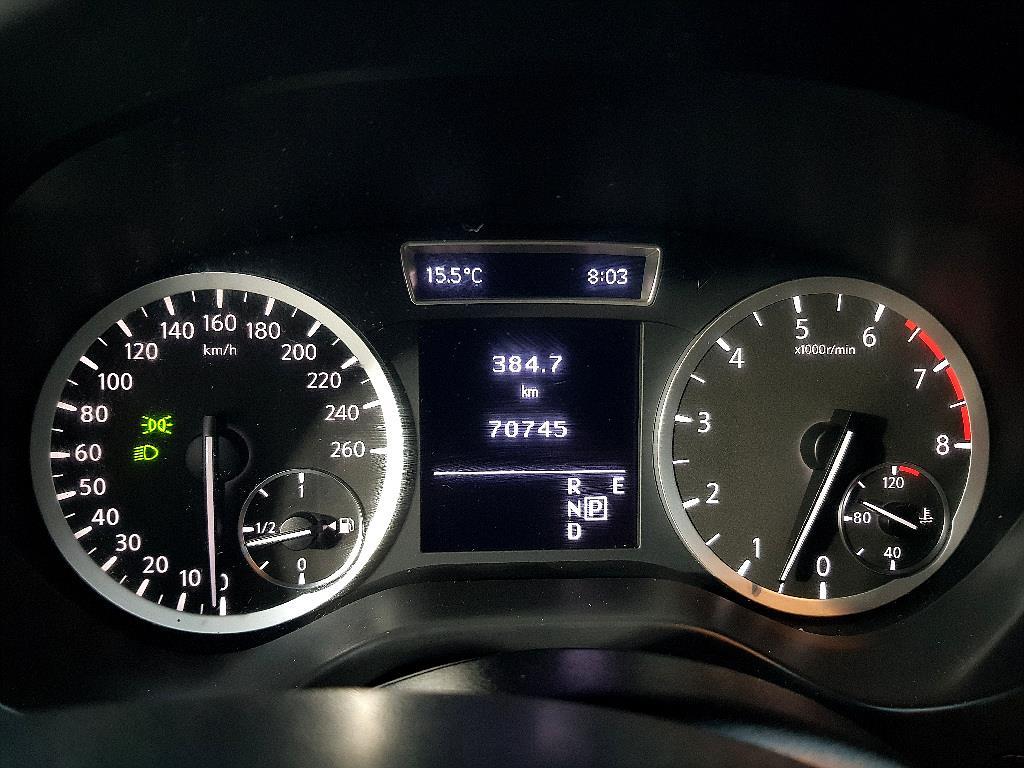 Infiniti Q - Vista 7