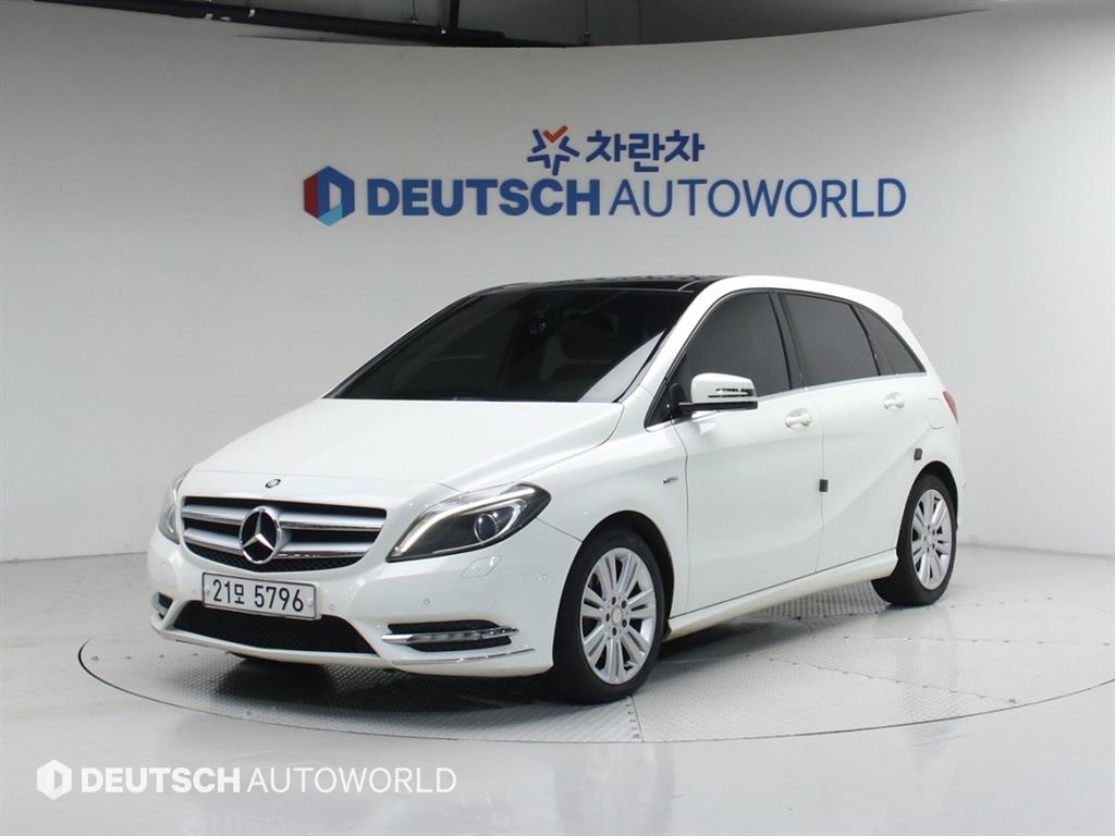 Mercedes Benz B Class (MY B) 2012 Blanco - Importación desde Corea - HF Imports Iquique - Foto 1