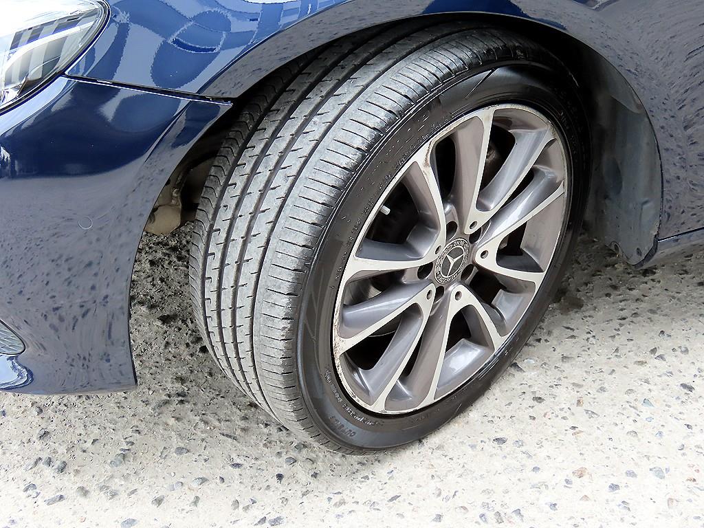 Mercedes Benz E class 2019 Azul - Importación desde Corea - HF Imports Iquique - Foto 20