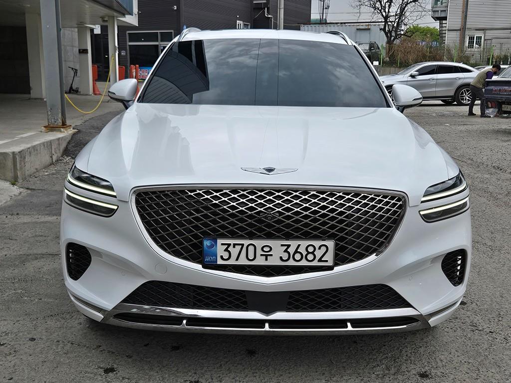 Genesis GV70 2021 Blanco - Importación desde Corea - HF Imports Iquique - Foto 1