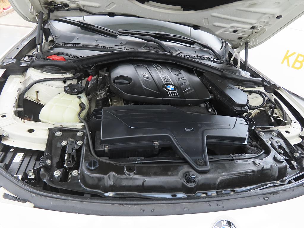 BMW 3 series 2013 Blanco - Importación desde Corea - HF Imports Iquique - Foto 19
