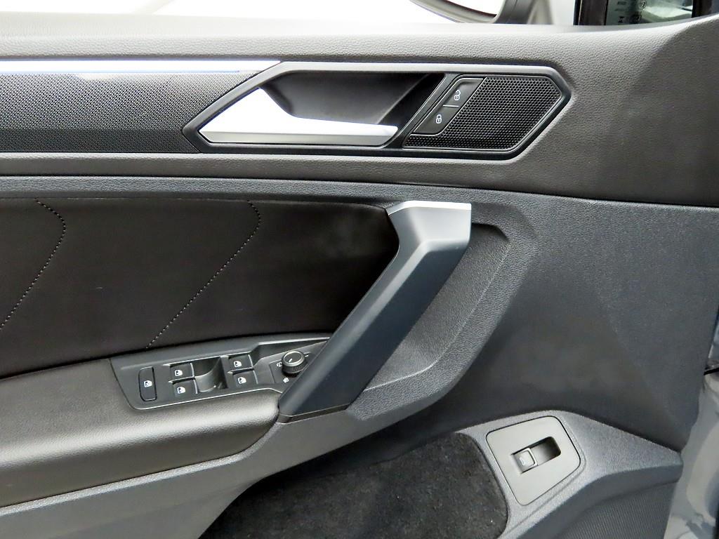 Volkswagen Tiguan - Vista 12