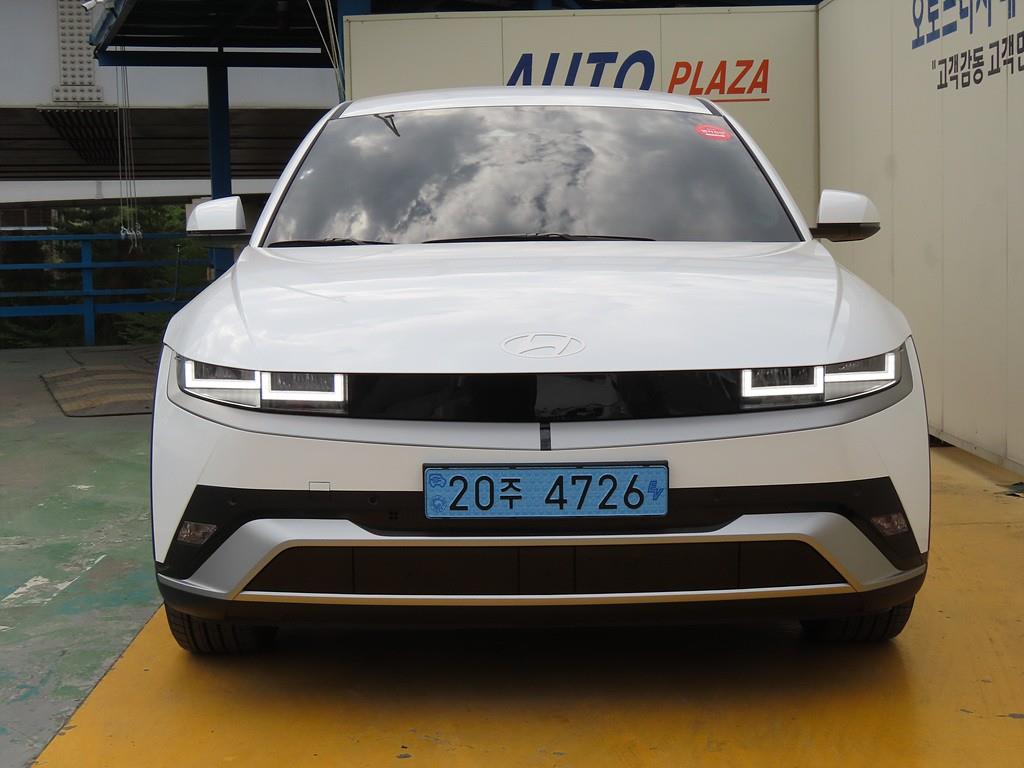 HYUNDAI Ioniq 5 - Vista 2