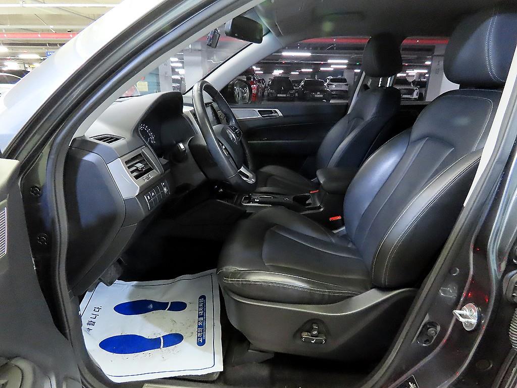 Ssangyong Rexton - Vista 6