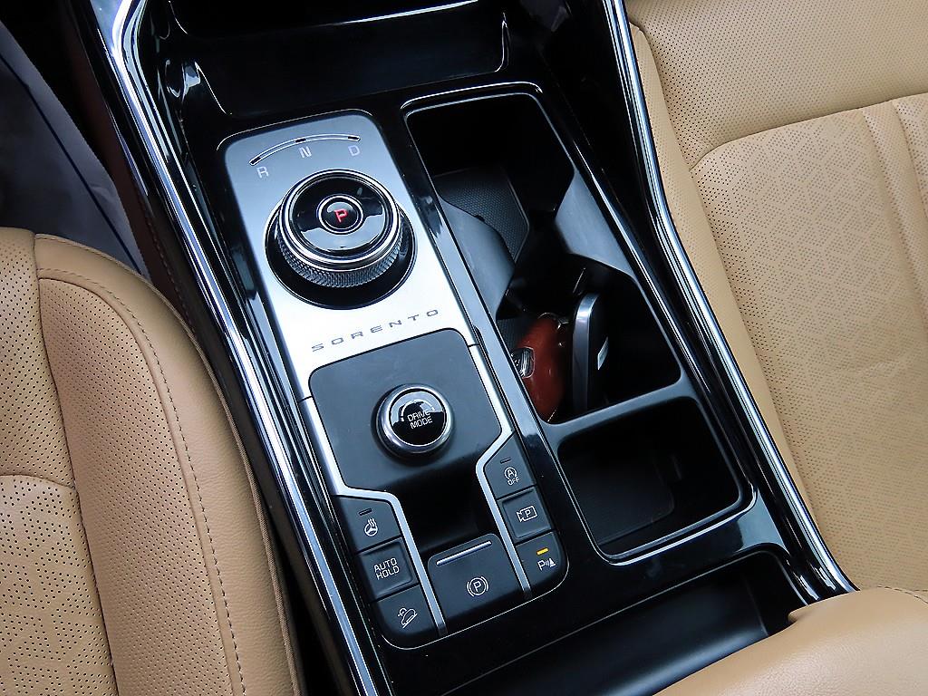 KIA Sorento - Vista 11