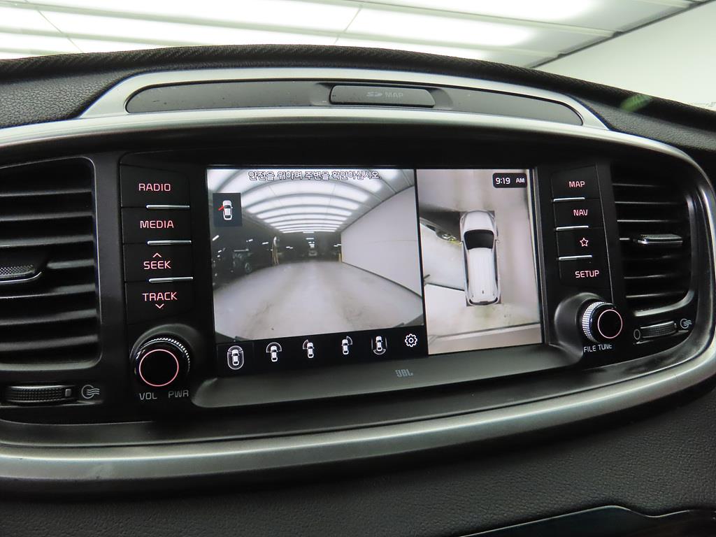 KIA Sorento - Vista 11