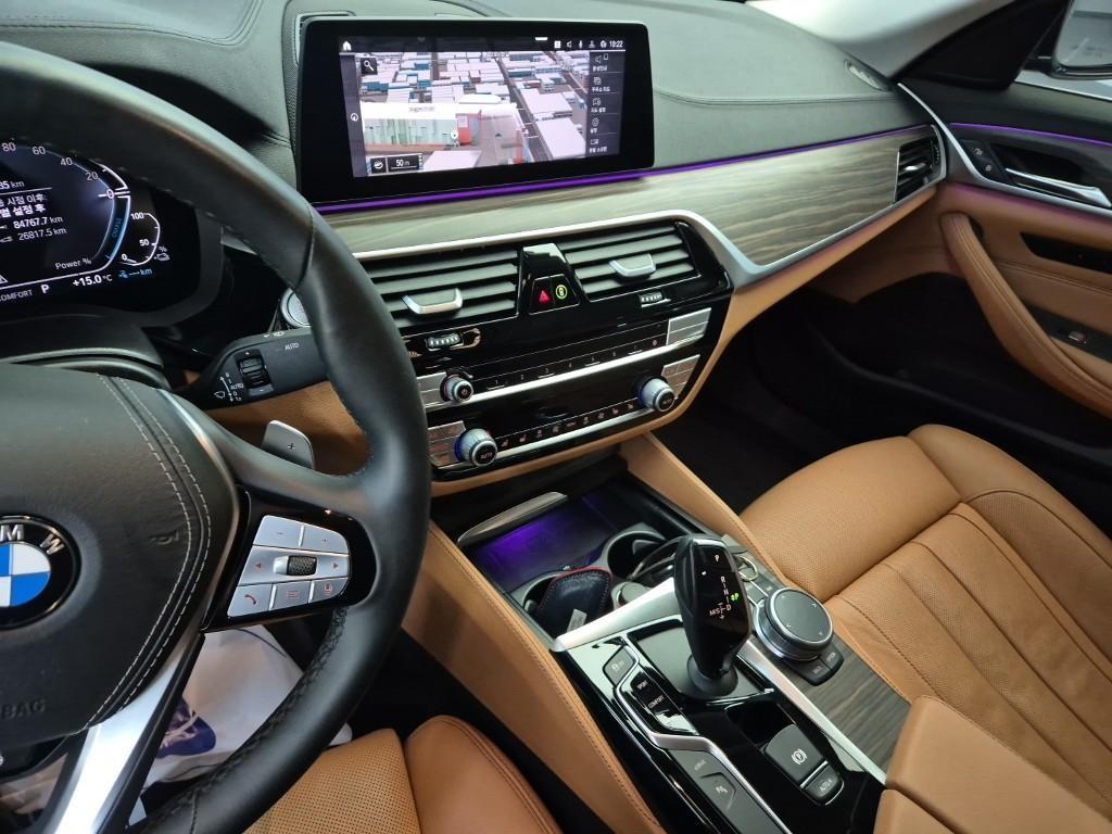 BMW 5 Series - Vista 10