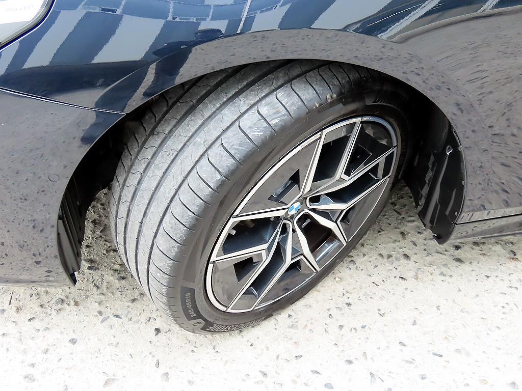 BMW 5 Series 2024 Negro - Importación desde Corea - HF Imports Iquique - Foto 20