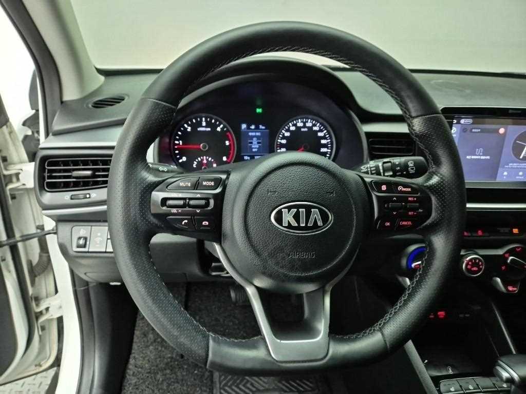 KIA Stonic - Vista 9