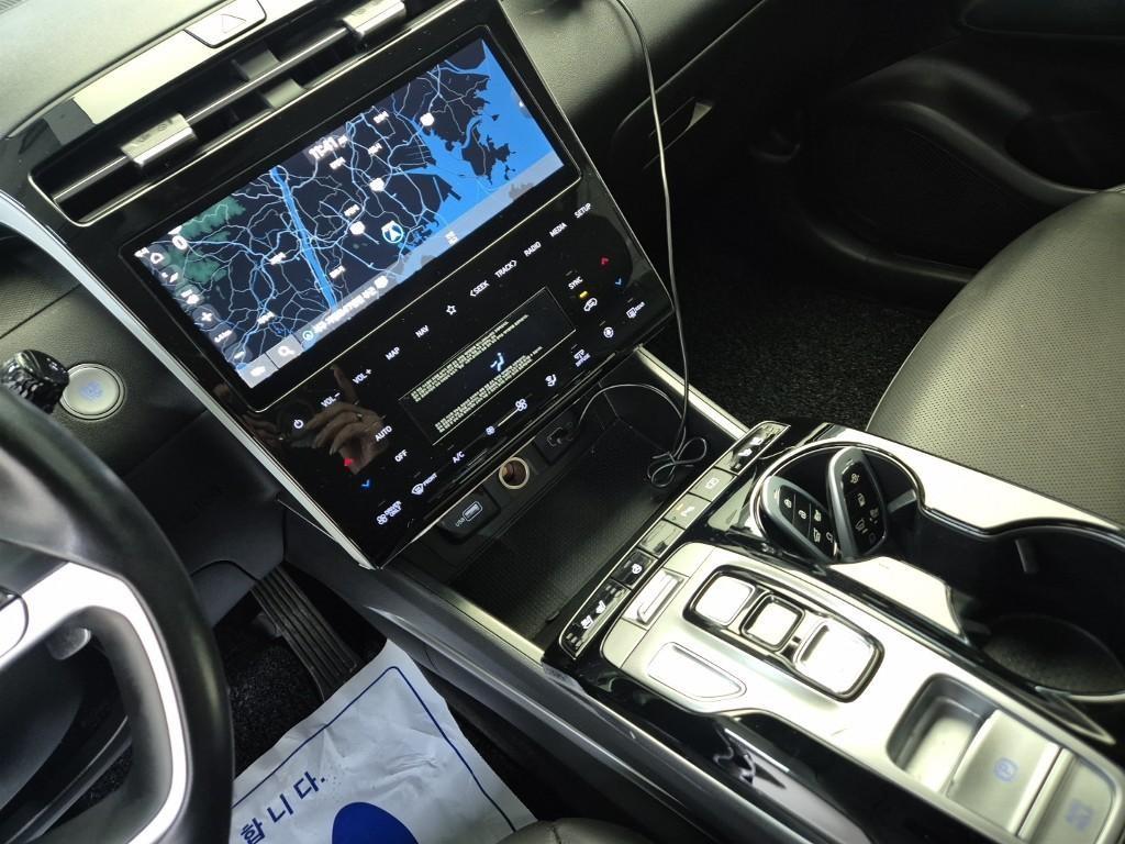 HYUNDAI Tucson - Vista 10