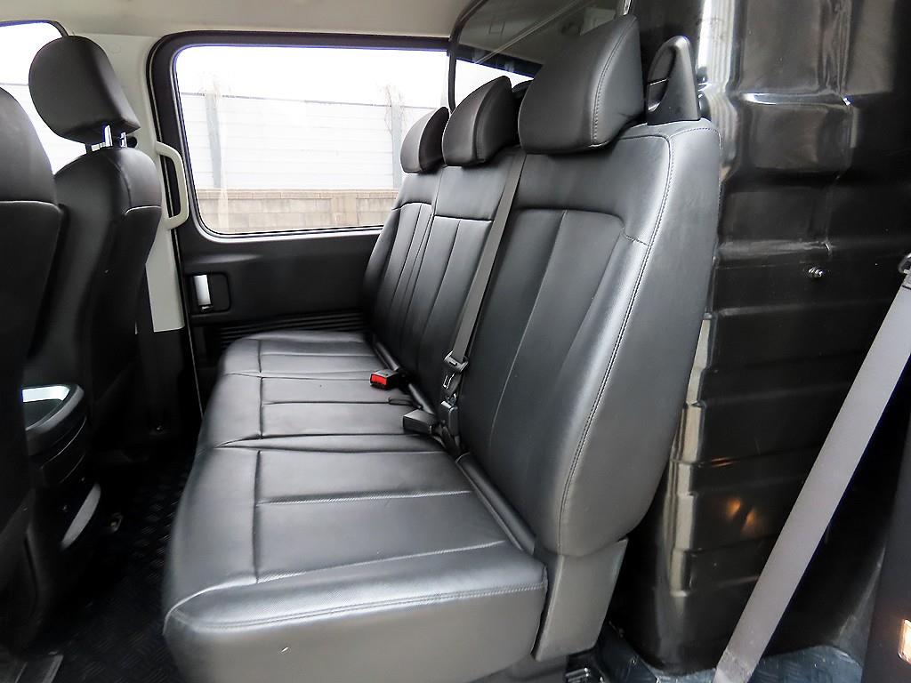 HYUNDAI Staria - Vista 6