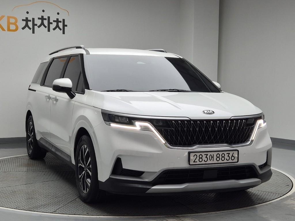 KIA Carnival - Vista 4