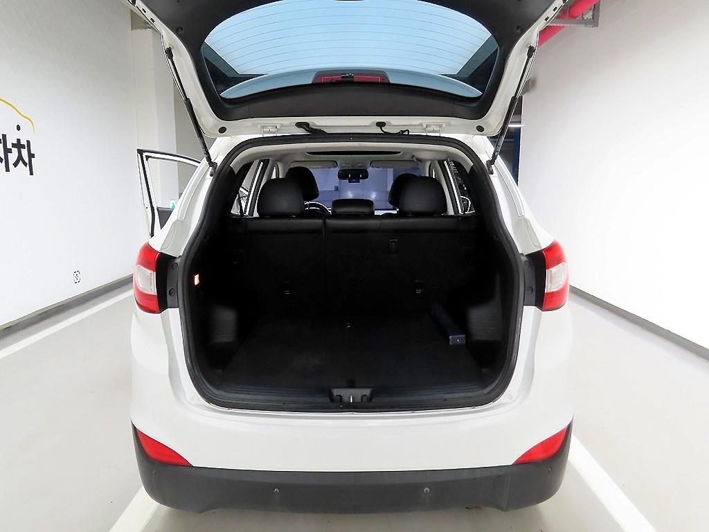 HYUNDAI Tucson - Vista 5