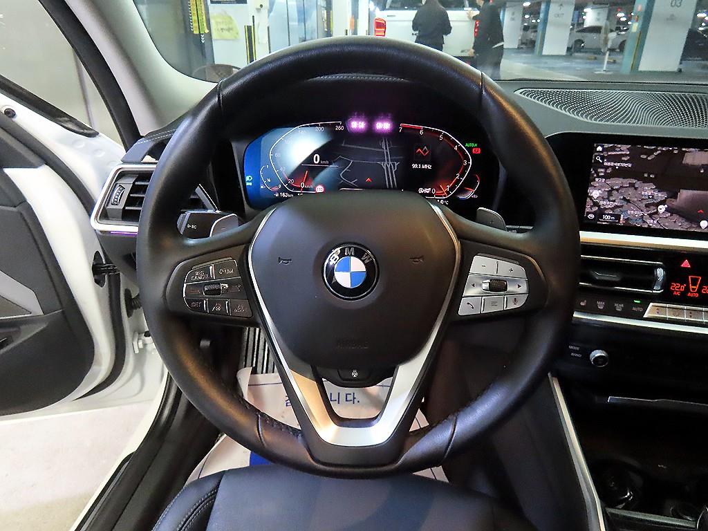 BMW 3 series - Vista 8