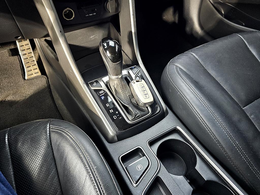 HYUNDAI i30 2012 Blanco - Importación desde Corea - HF Imports Iquique - Foto 16