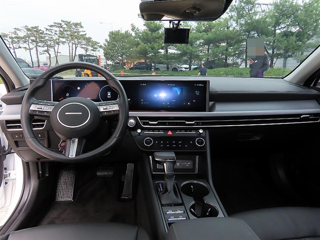 HYUNDAI Sonata - Vista 7