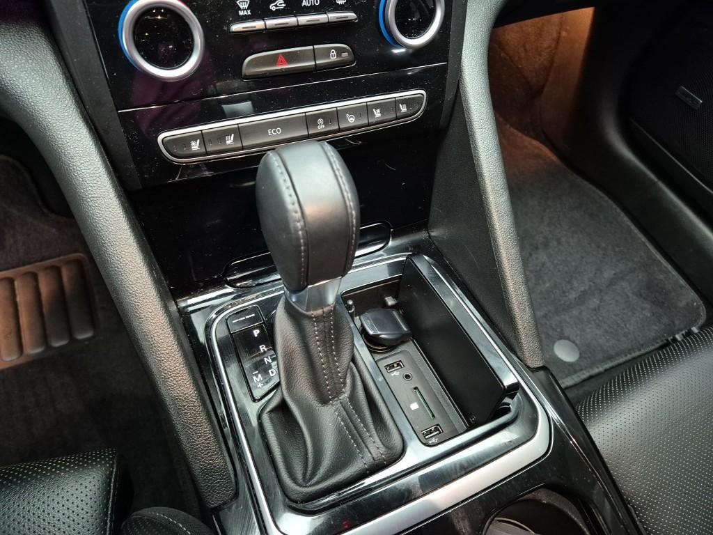 SAMSUNG SM6 - Vista 12