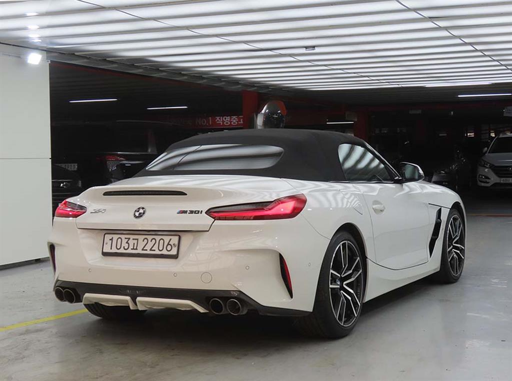 BMW Z4 - Vista 4