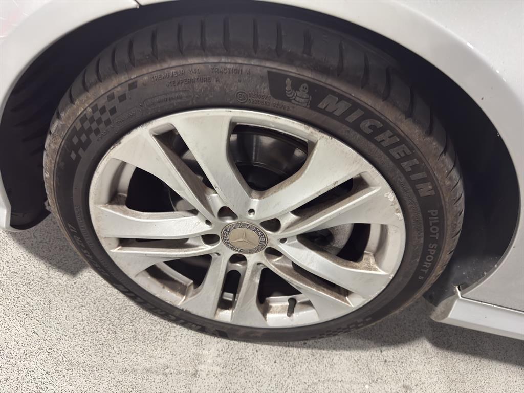 Mercedes Benz C Class 2013 Plateado - Importación desde Corea - HF Imports Iquique - Foto 15