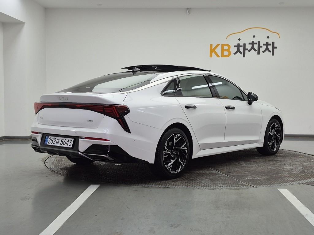 KIA K5 - Vista 4