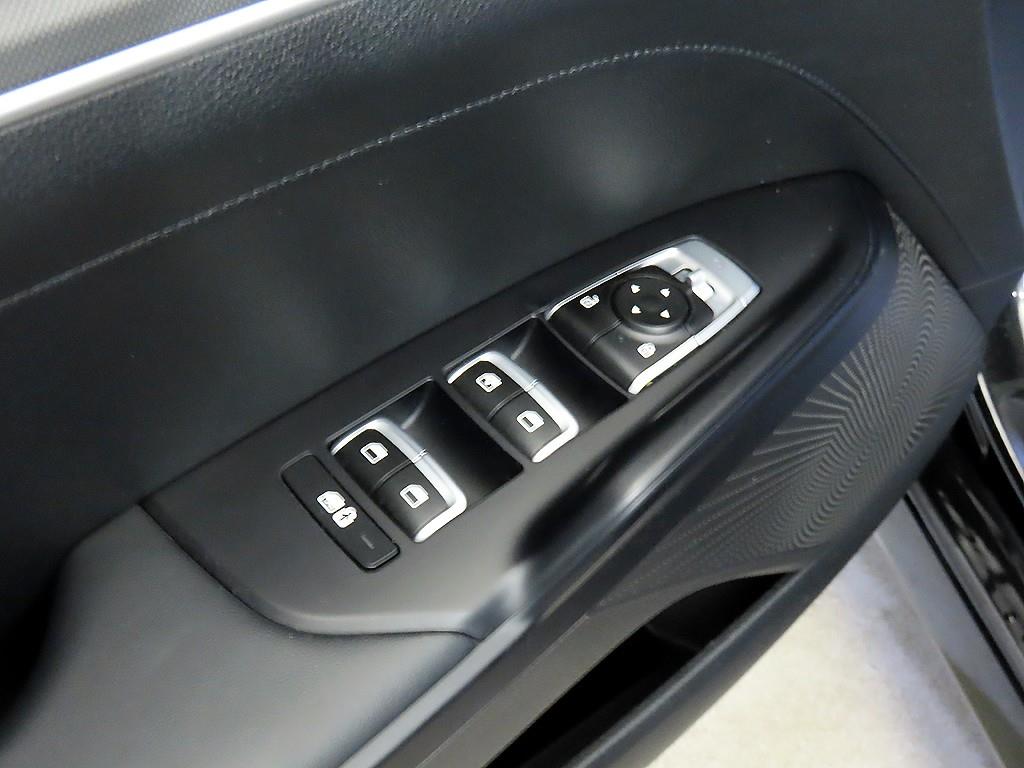 KIA K5 2022 Negro - Importación desde Corea - HF Imports Iquique - Foto 13