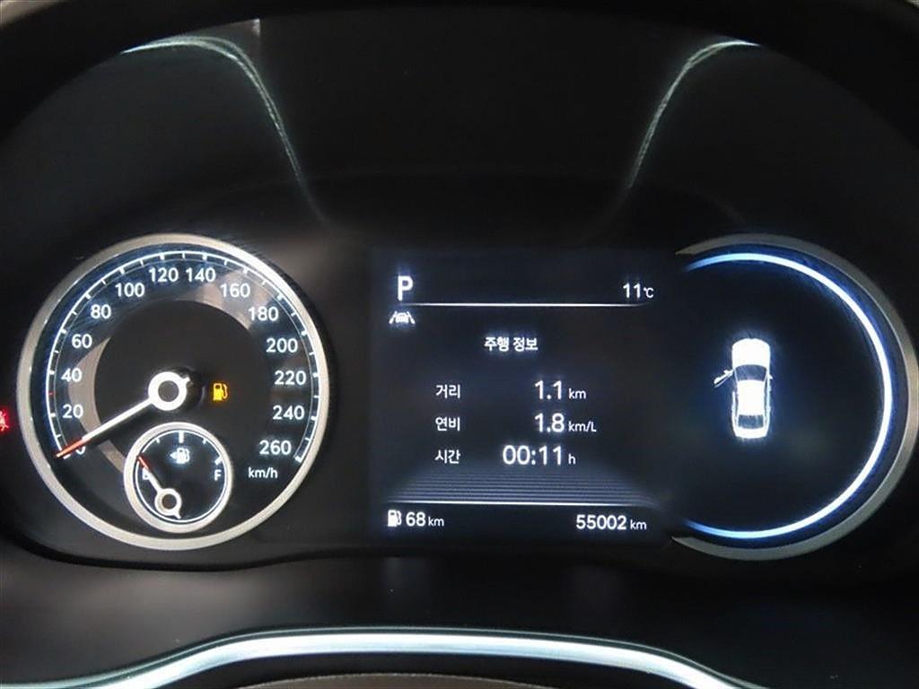 Genesis G80 - Vista 6