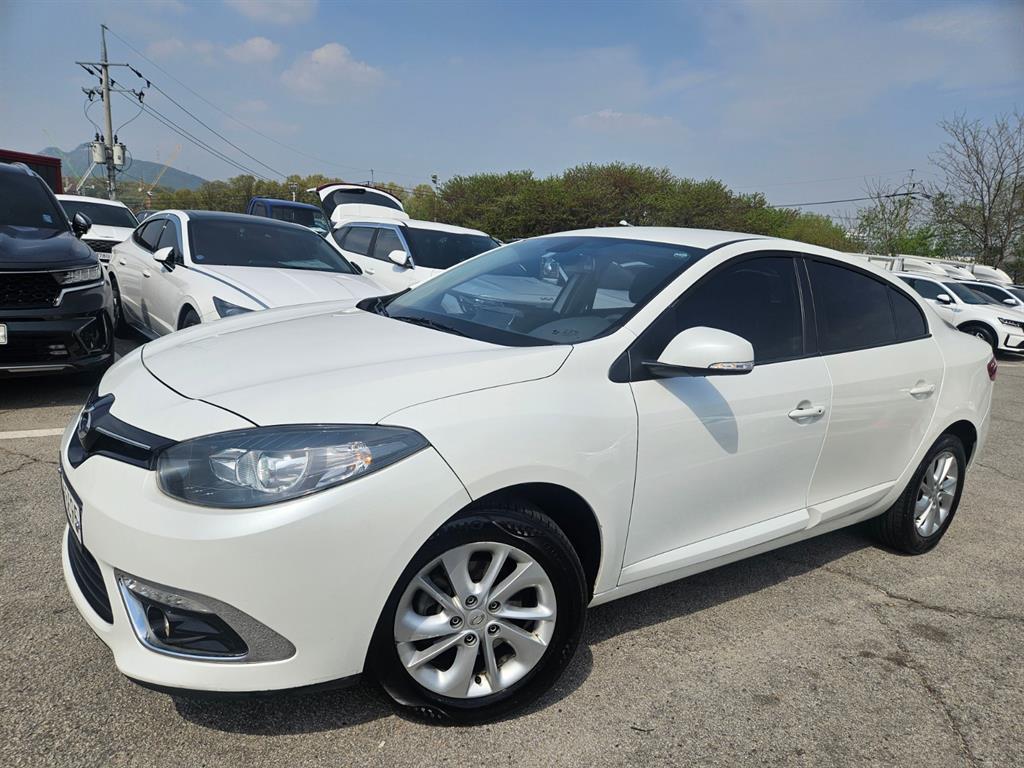 SAMSUNG SM3 2015 Blanco - Importación desde Corea - HF Imports Iquique - Foto 1