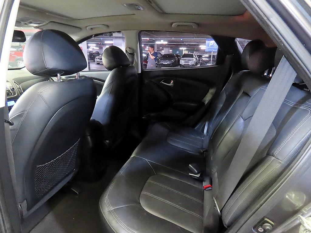 HYUNDAI Tucson - Vista 7