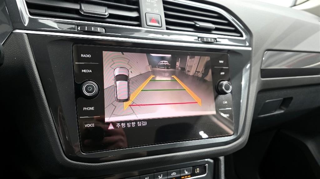 Volkswagen Tiguan 2020 Blanco - Importación desde Corea - HF Imports Iquique - Foto 13