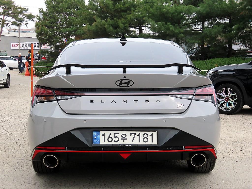 HYUNDAI Avante - Vista 4