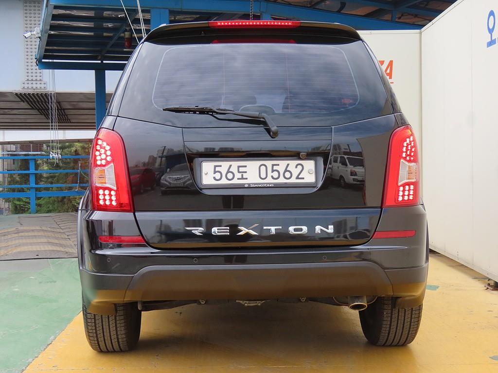Ssangyong Rexton - Vista 3