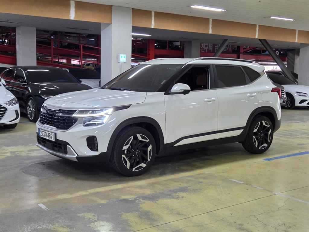 KIA Seltos 2024 Blanco - Importación desde Corea - HF Imports Iquique - Foto 1