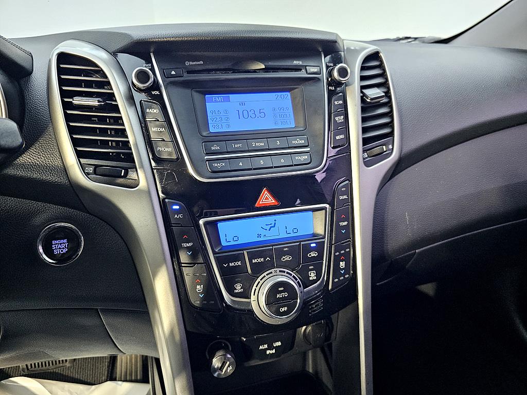 HYUNDAI i30 2016 Blanco - Importación desde Corea - HF Imports Iquique - Foto 16