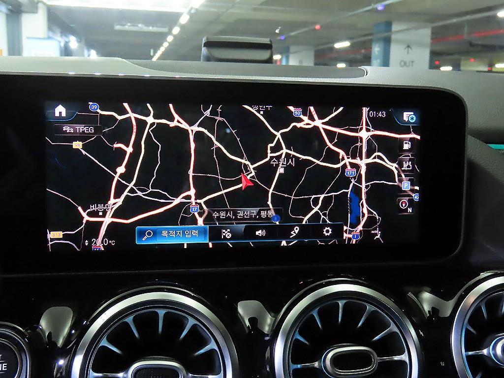 Mercedes Benz GLA Class 2020 Gris - Importación desde Corea - HF Imports Iquique - Foto 14