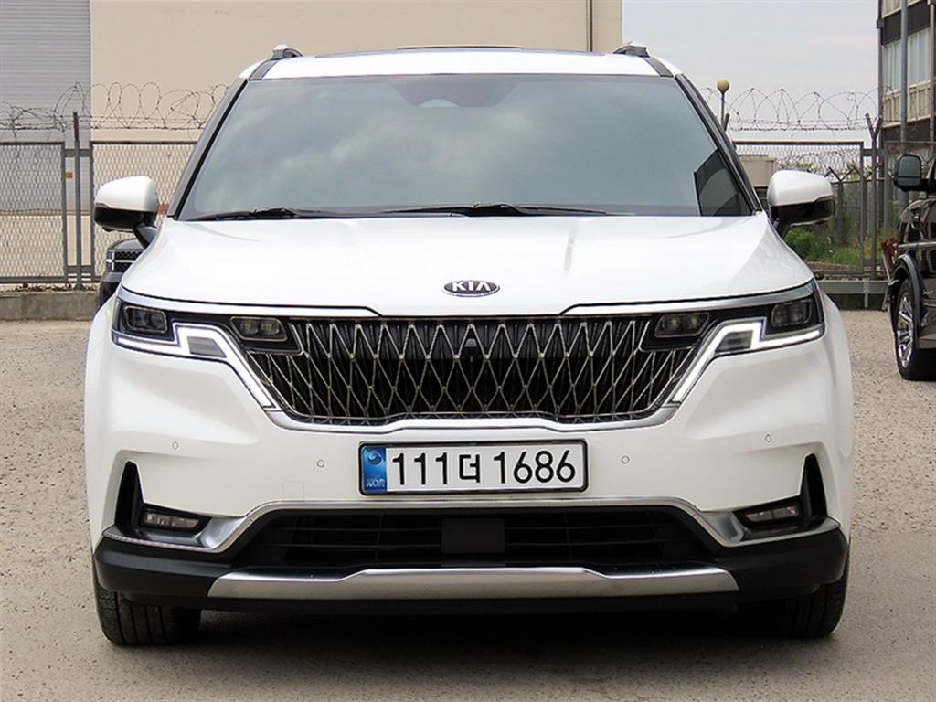 KIA Carnival 2021 Blanco - Importación desde Corea - HF Imports Iquique - Foto 1
