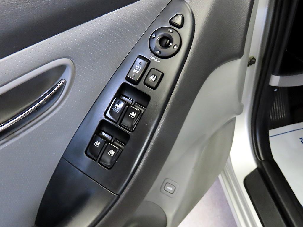 HYUNDAI Avante 2010 Gris - Importación desde Corea - HF Imports Iquique - Foto 13