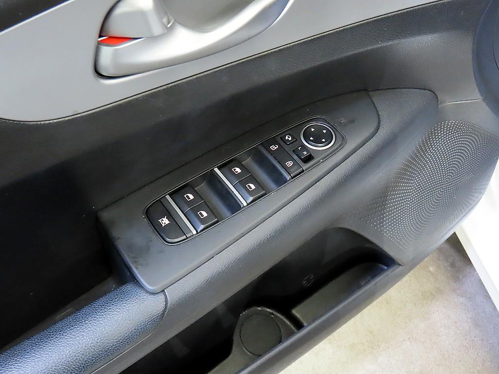 KIA K3 2022 Blanco - Importación desde Corea - HF Imports Iquique - Foto 13