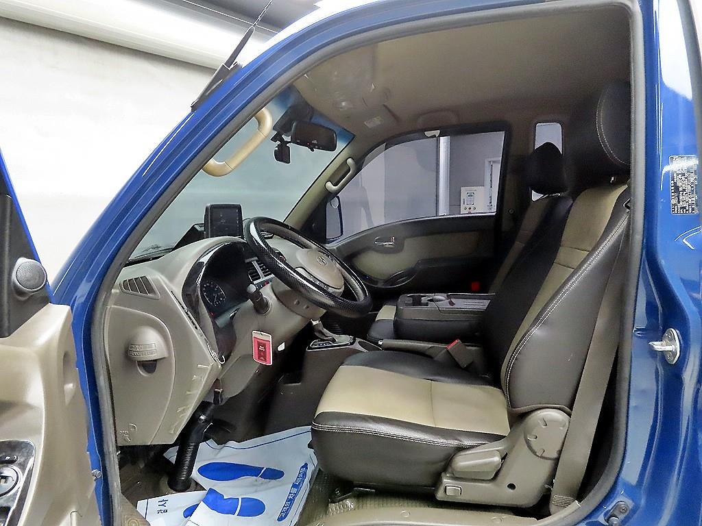 Small Truck Cargo (small) - Vista 5