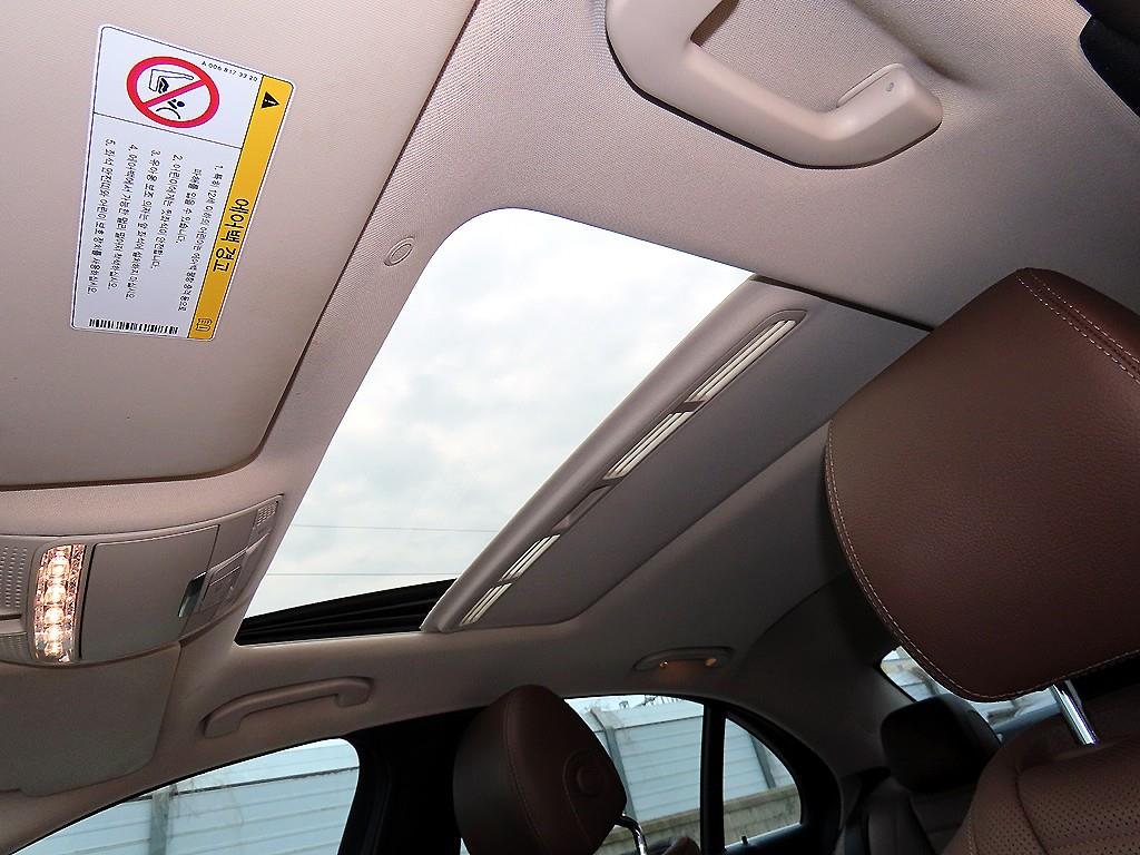 Mercedes Benz E class 2019 Azul - Importación desde Corea - HF Imports Iquique - Foto 16