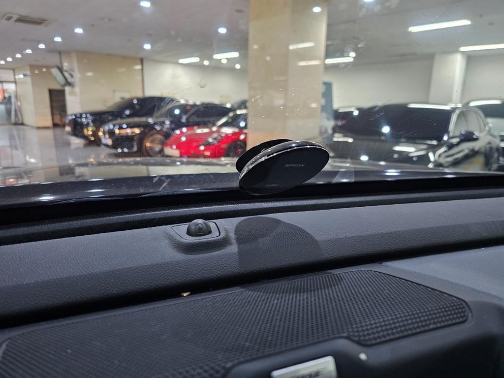 Chevrolet ?Colorado 2021 Negro - Importación desde Corea - HF Imports Iquique - Foto 16