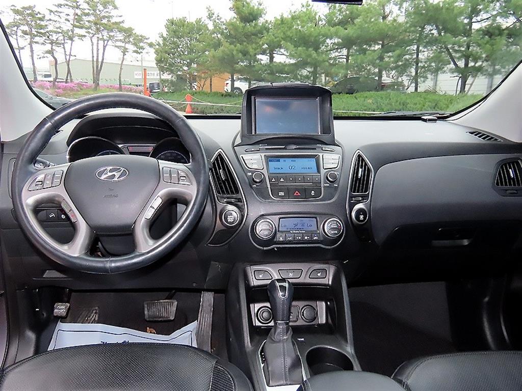HYUNDAI Tucson - Vista 7